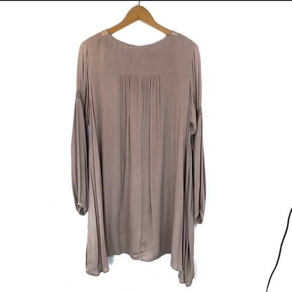 NWOT Umgee Embroidered Tunic Dress - Picture 2 of 4